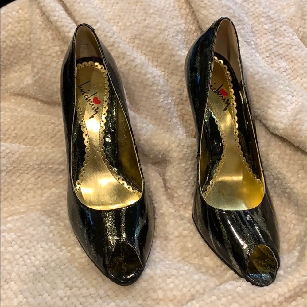 Women’s high heels